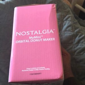 Nostalgia my mini doughnut maker